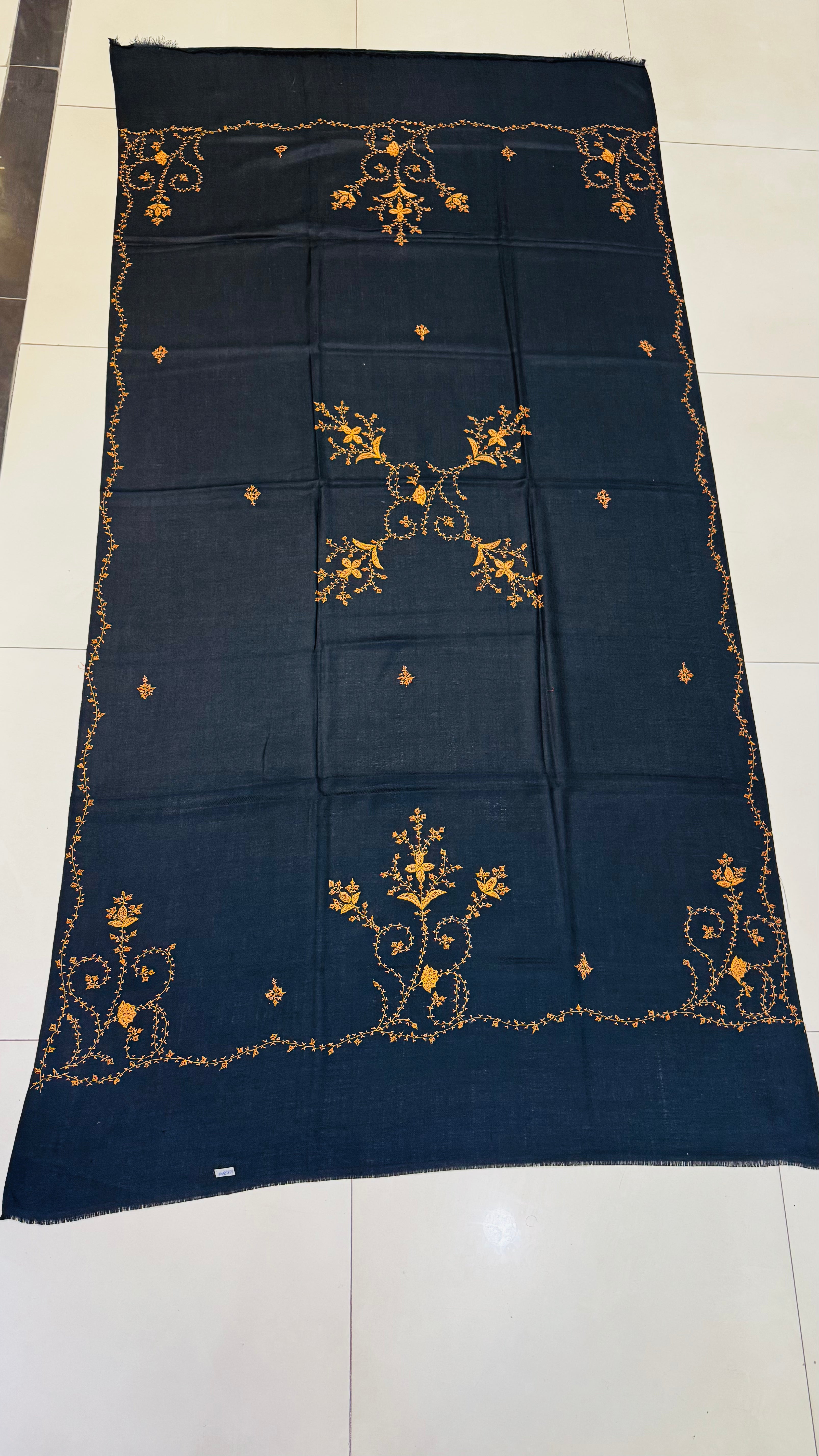 Heritage Bloom: Hand-Embroidered Black Pashmina Shawl