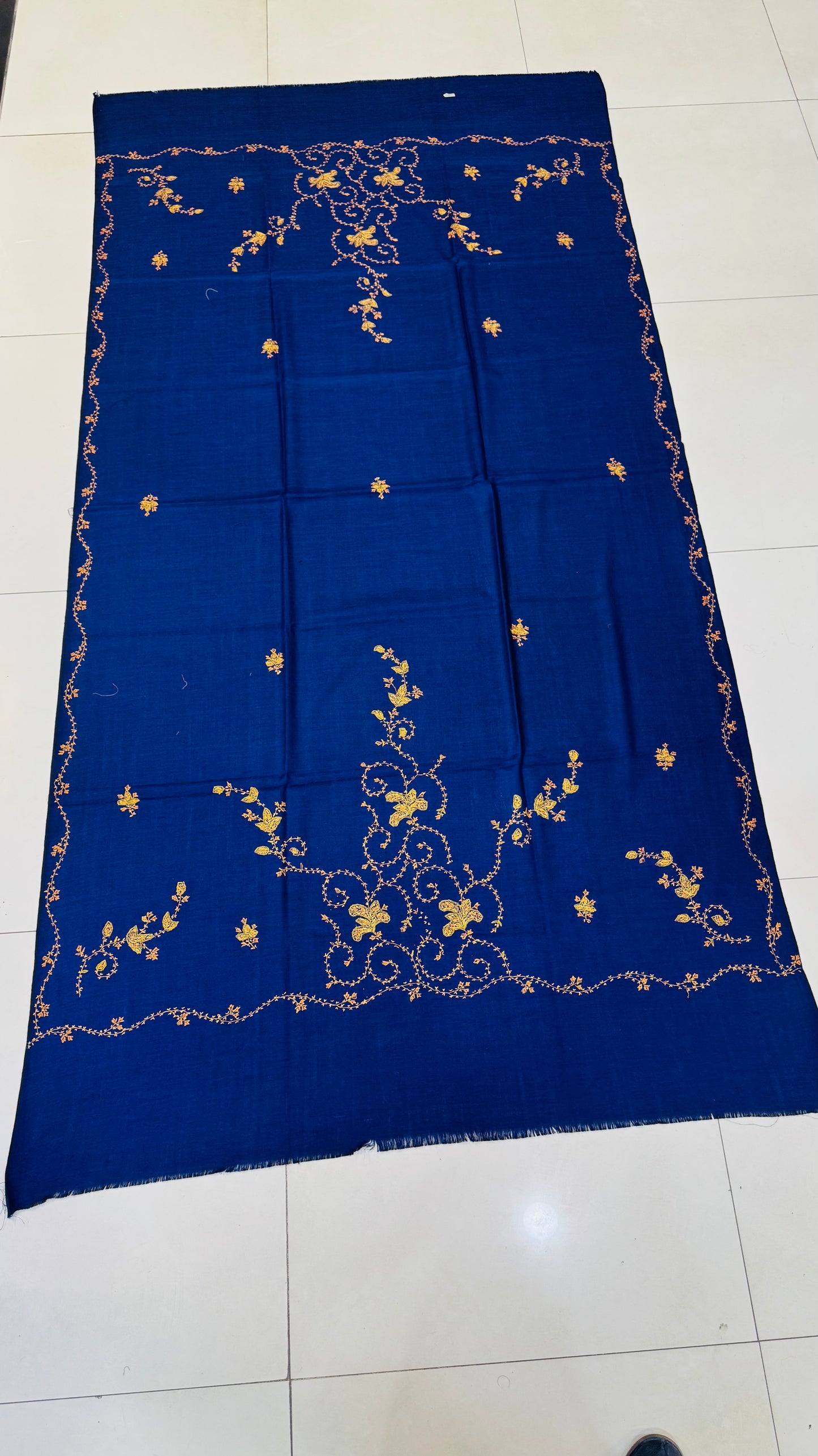 Heritage Bloom: Hand-Embroidered Pashmina Shawl