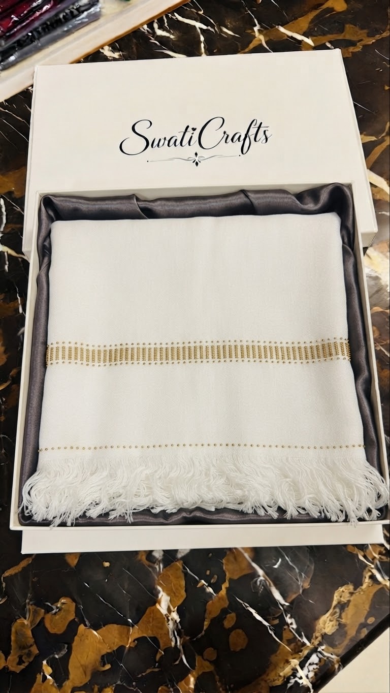 Pure Handmade Wool Shawl — SwatiCrafts
