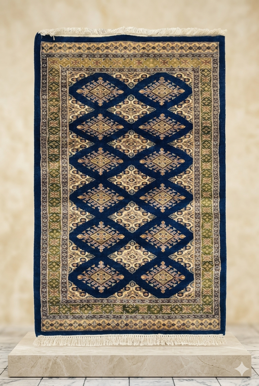 Swaticrafts | Luxurious Handmade Silk-Wool Rug | 3x5 | Medallion Pattern