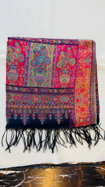 The Masterpiece: Authentic Kashmiri-Style Kani Silk Shawl